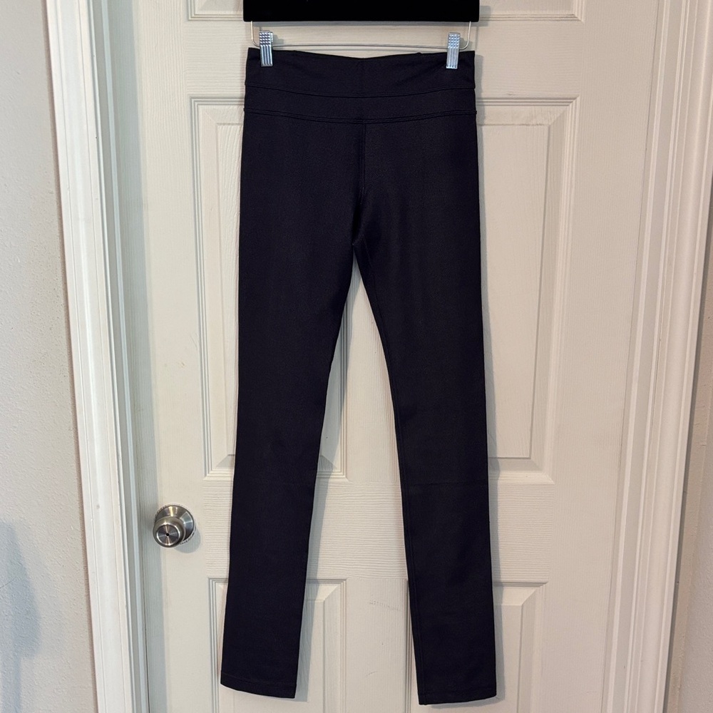 VINTAGE Lululemon Skinny Groove Pant 33" Size 4 Black Grape